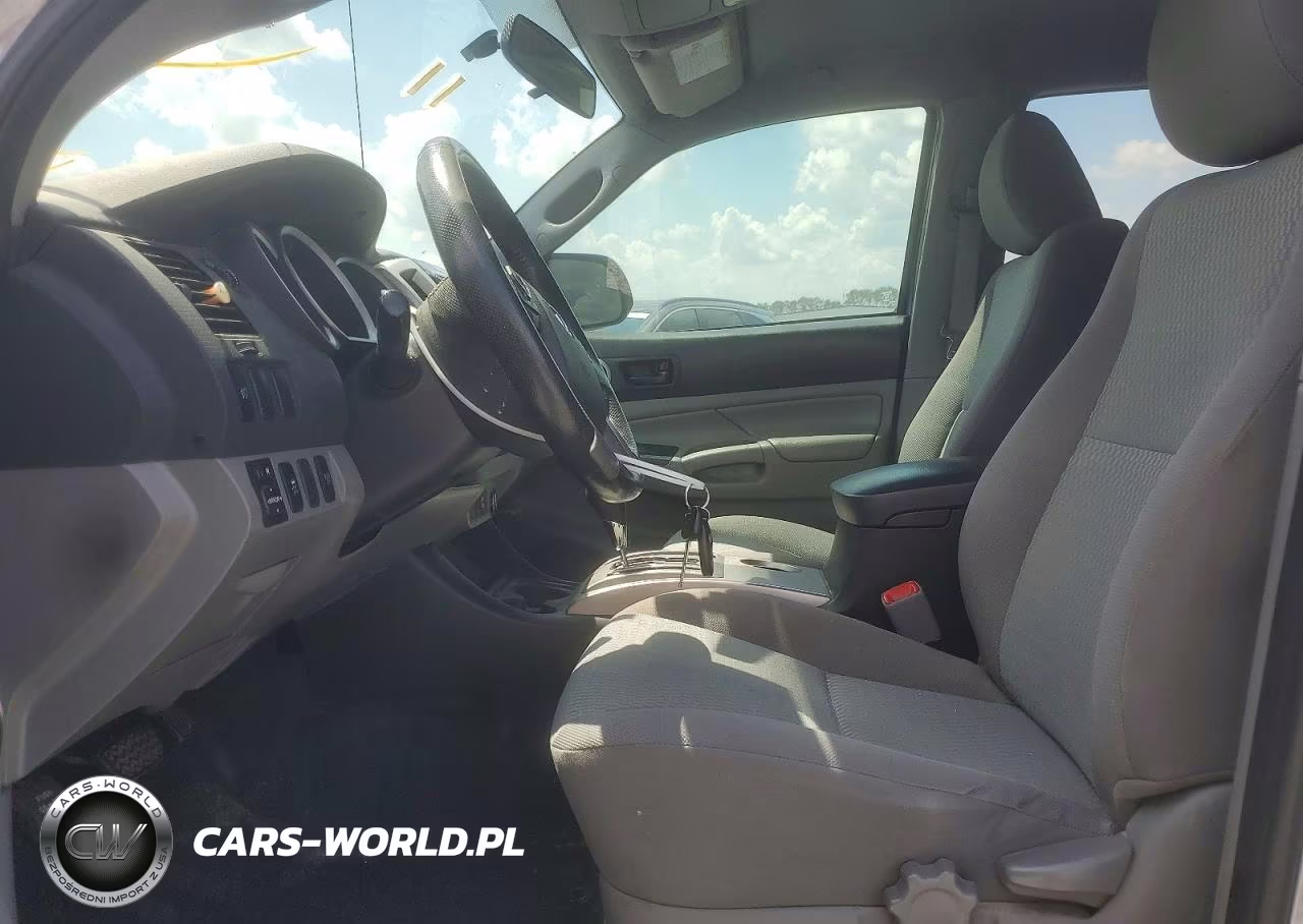 2015 Toyota Tacoma V6 VIN:3TMLU4EN5FM182359 - 7