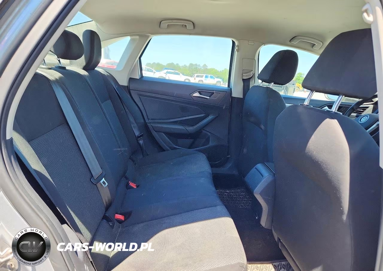 2019 Volkswagen Jetta S VIN:3VWCB7BU6KM265891 - 10