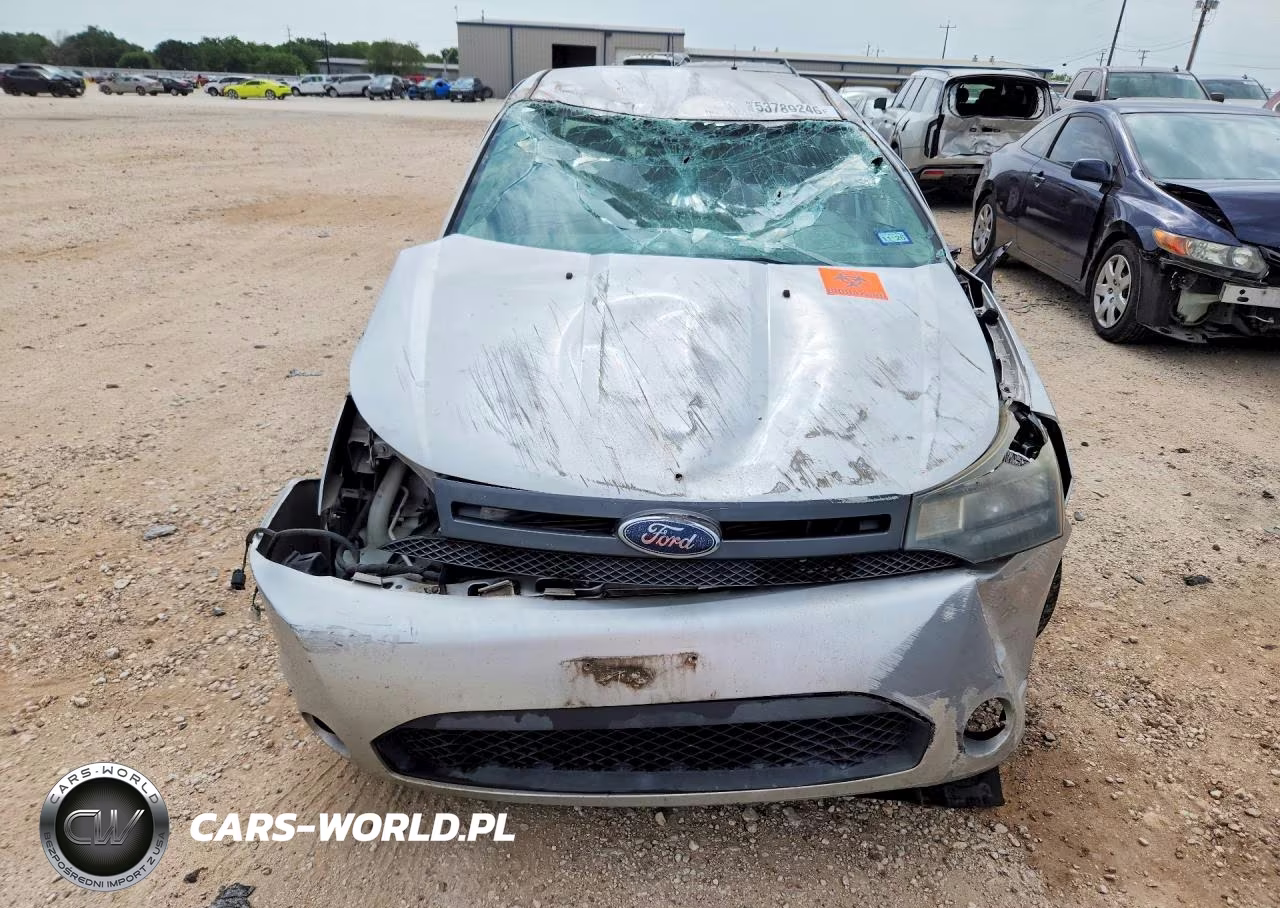 2010 Ford Focus Ses VIN:1FAHP3GN2AW127452 - 5