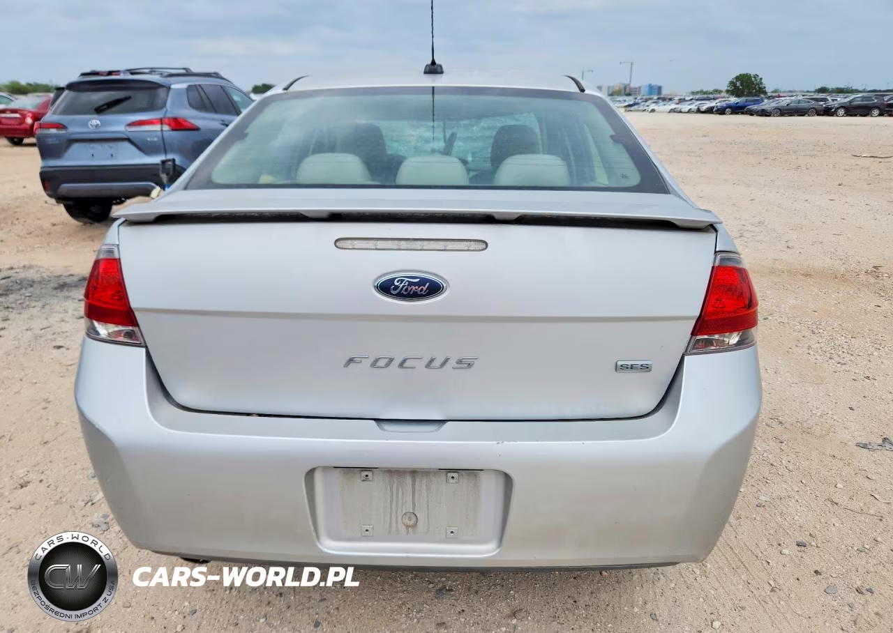 2010 Ford Focus Ses VIN:1FAHP3GN2AW127452 - 6