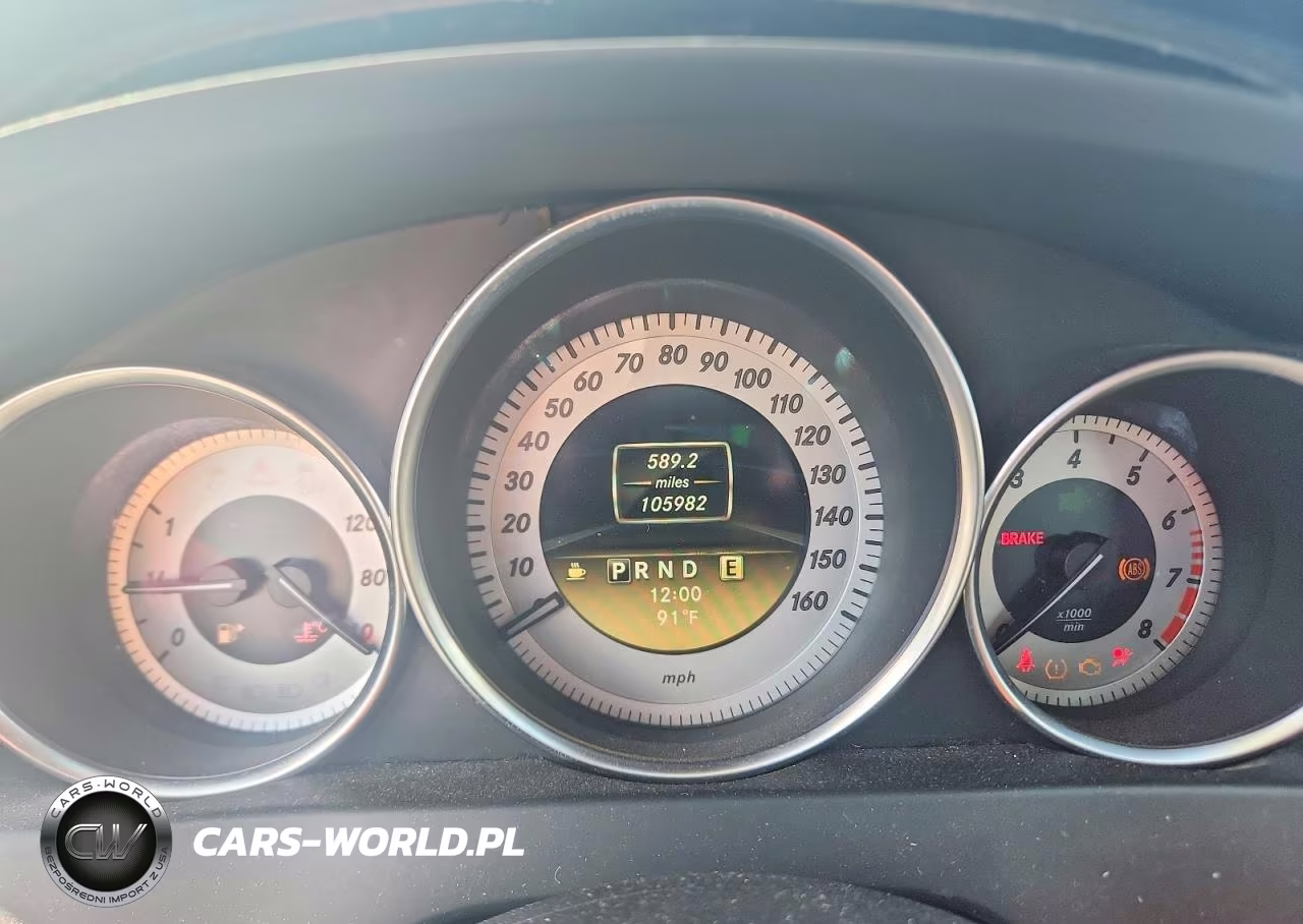 2012 Mercedes-Benz C 250 VIN:WDDGJ4HB0CF765726 - 9