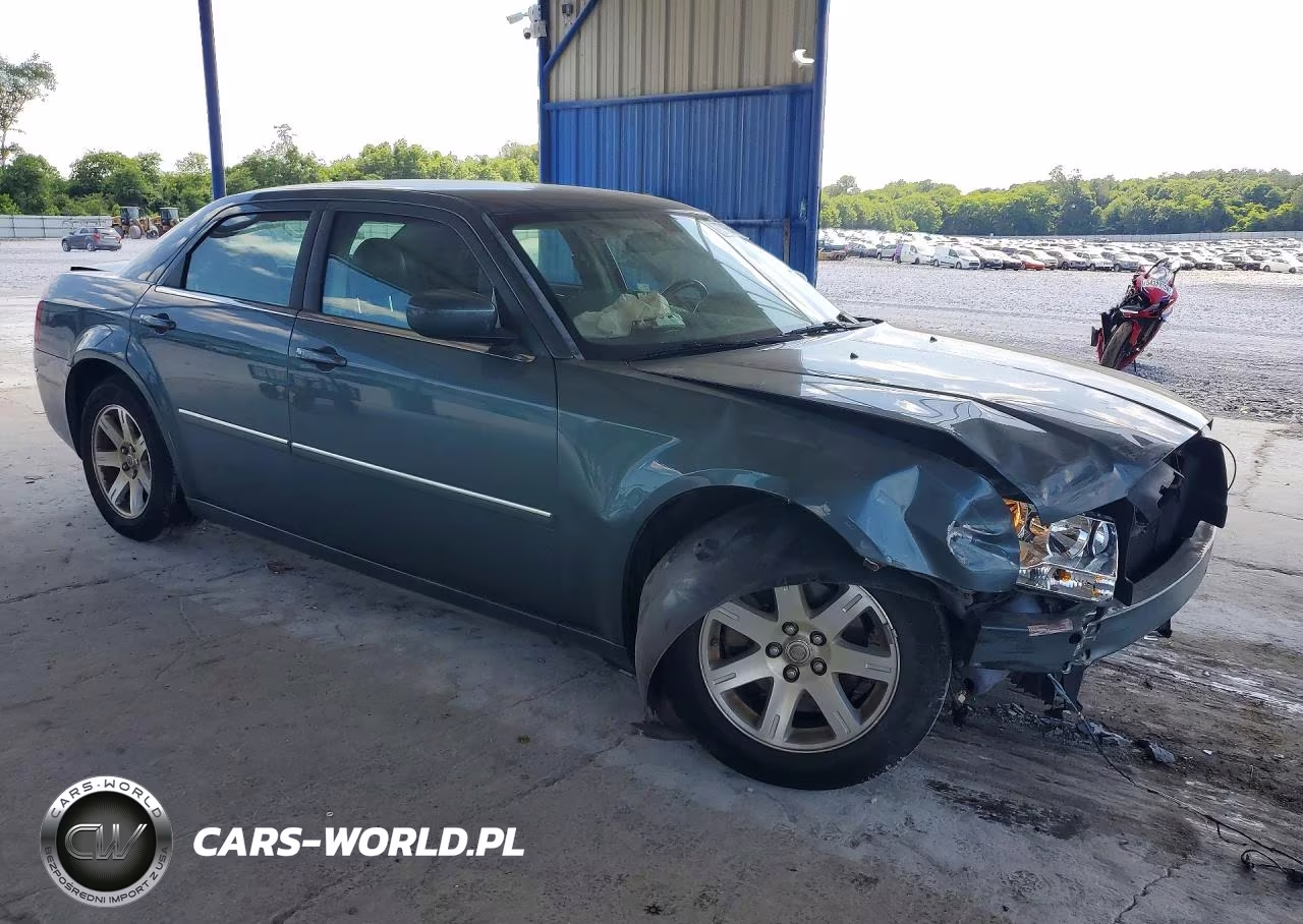 2006 Chrysler 300 Touring VIN:2C3KA53G76H371984 - 4