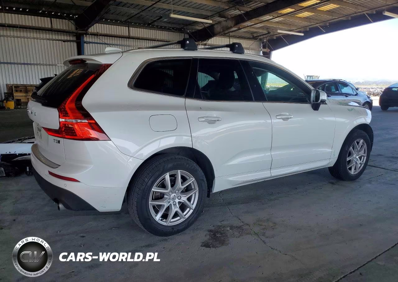 2020 Volvo Xc60 T5 Momentum VIN:YV4102RK3L1511489 - 3