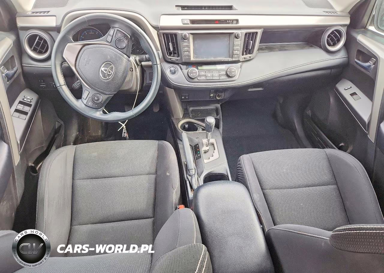 2017 Toyota Rav4 Xle VIN:2T3RFREVXHW647205 - 8