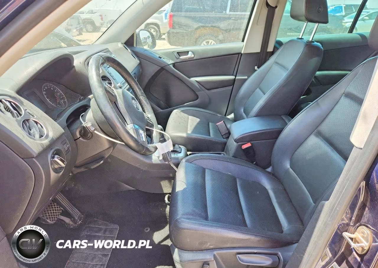2013 Volkswagen Tiguan S VIN:WVGAV3AX4DW608184 - 7