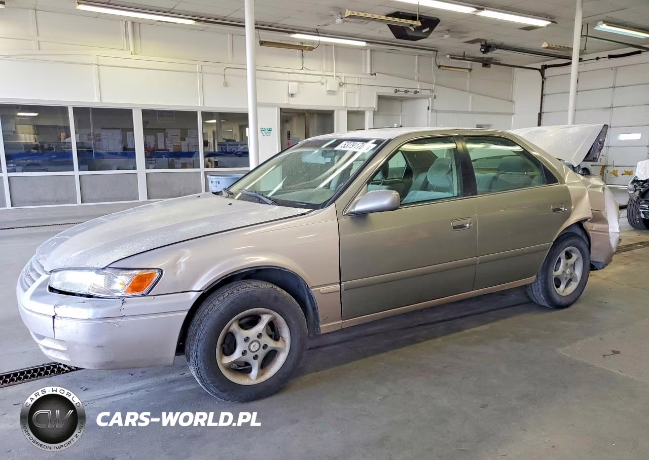 1999 Toyota Camry Le
