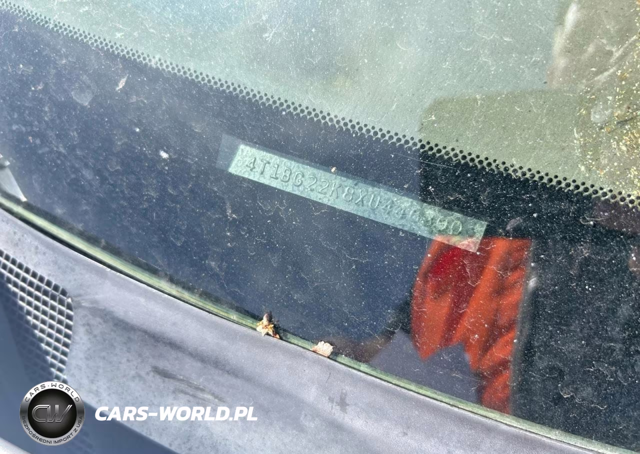 1999 Toyota Camry Le VIN:4T1BG22K8XU446300 - 13