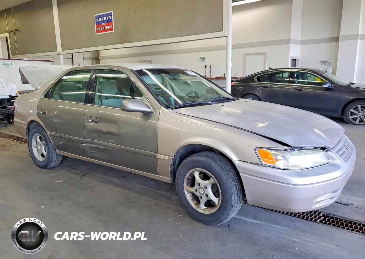 1999 Toyota Camry Le VIN:4T1BG22K8XU446300 - 4