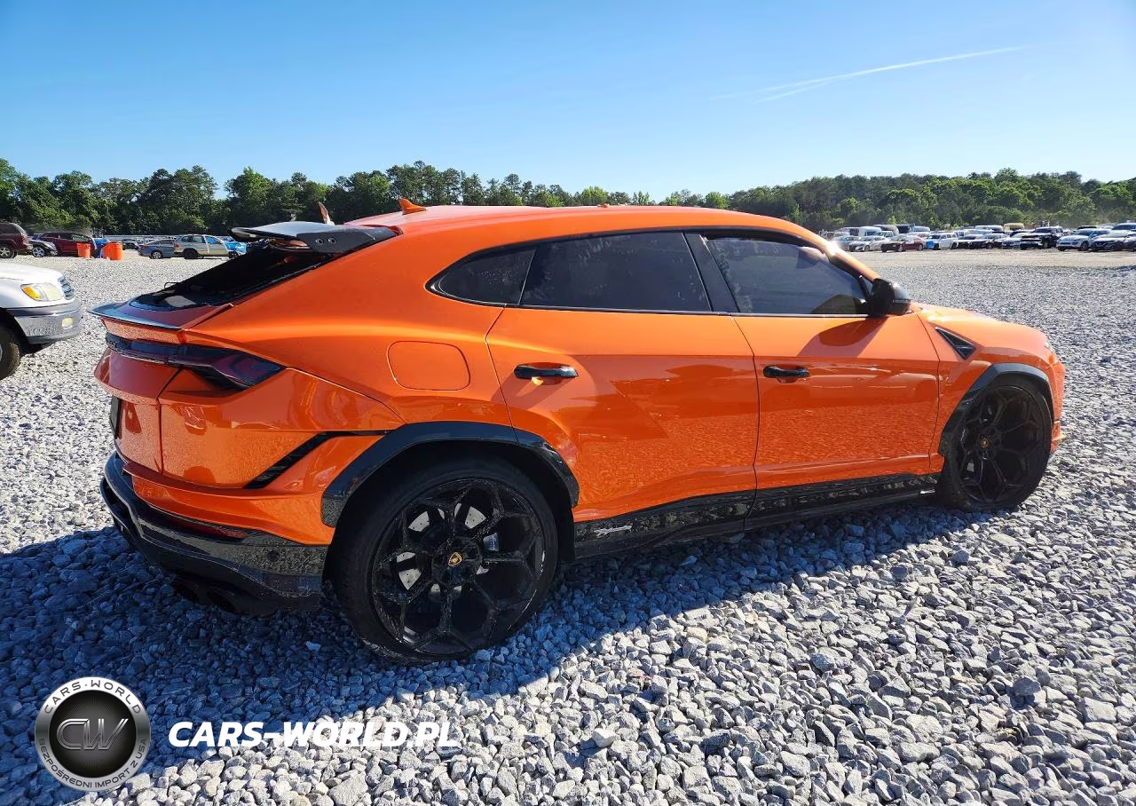 2024 Lamborghini Urus Performante VIN:ZPBUC3ZL8RLA30326 - 3