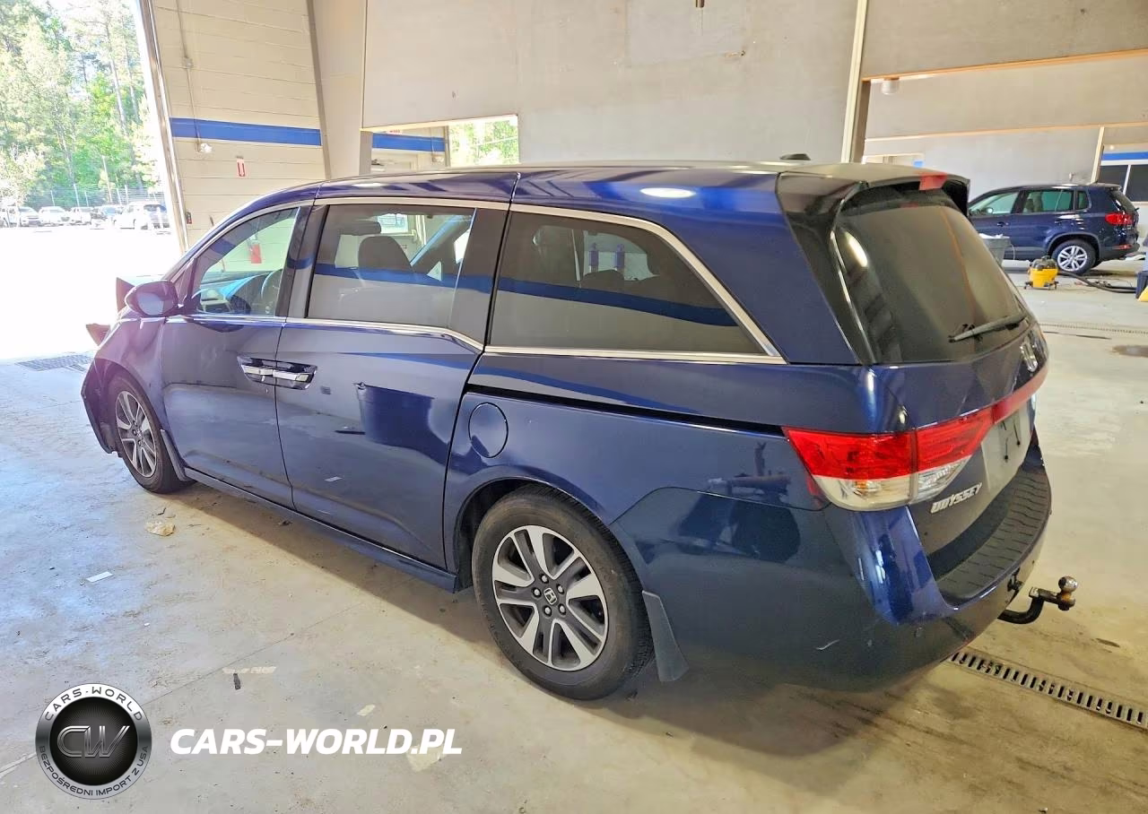 2016 Honda Odyssey Touring VIN:5FNRL5H96GB048273 - 2