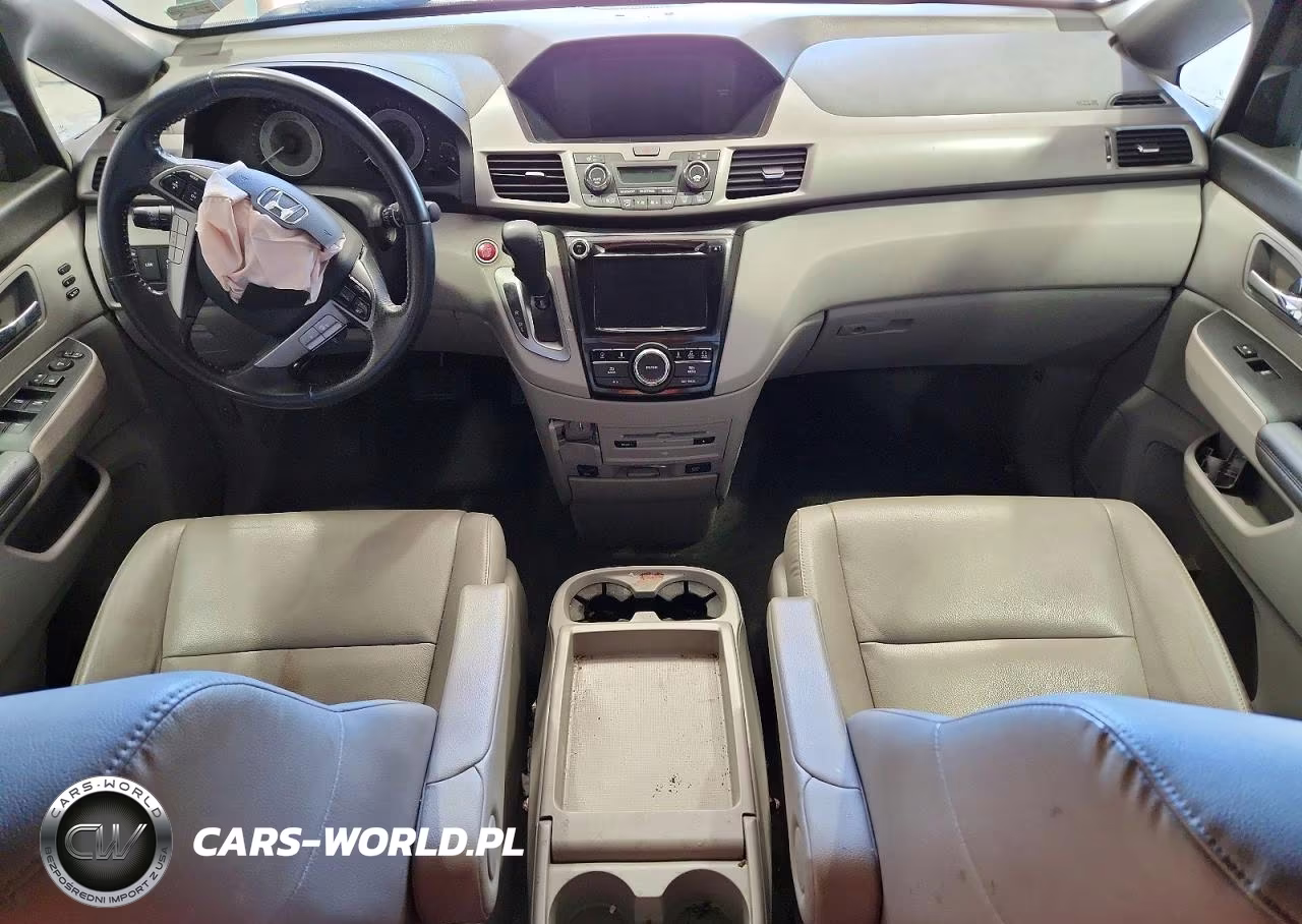 2016 Honda Odyssey Touring VIN:5FNRL5H96GB048273 - 8