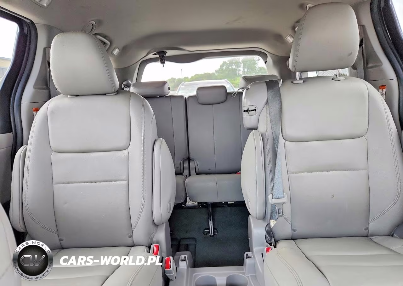 2020 Toyota Sienna Xle Premium 8-Passenger VIN:5TDYZ3DCXLS048041 - 10