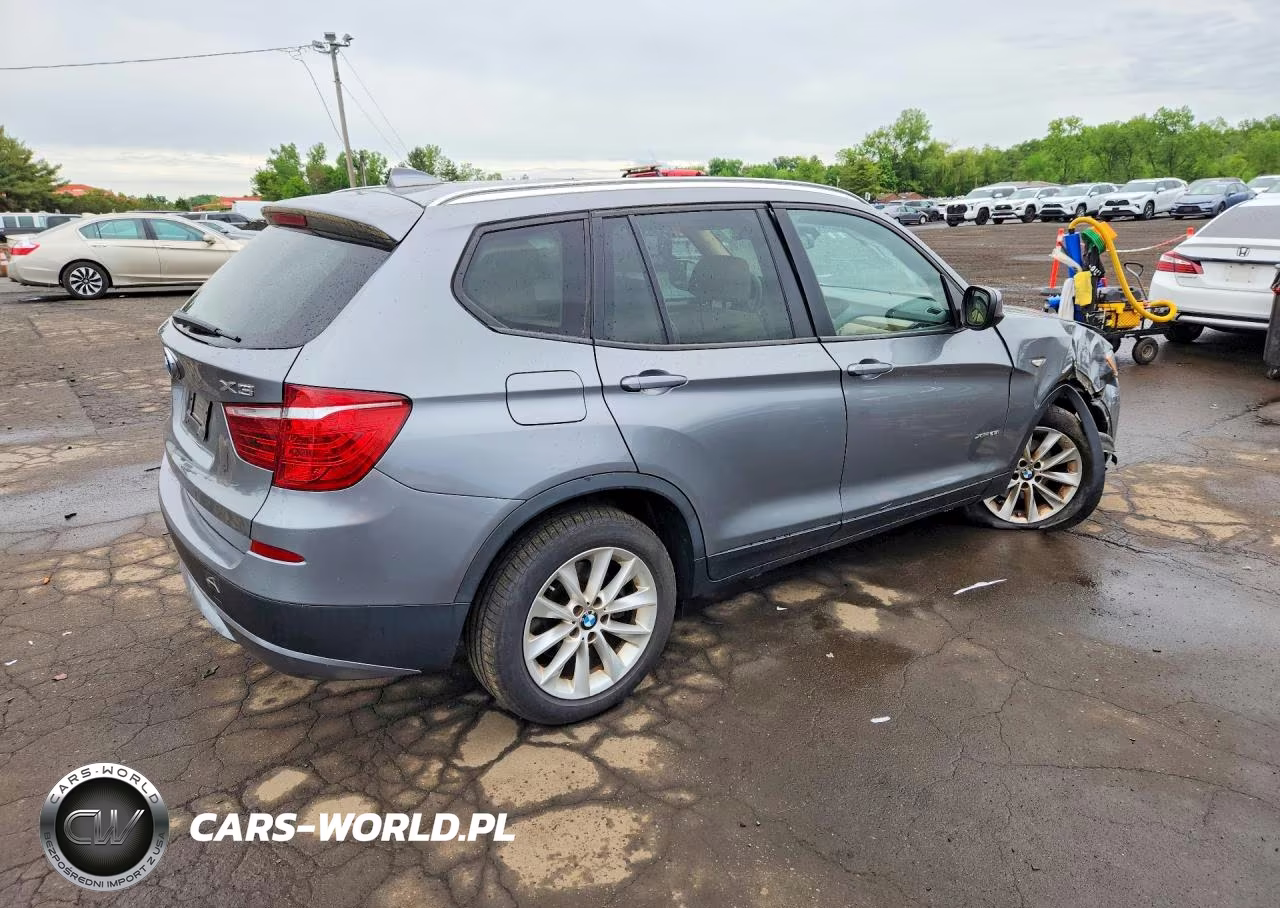 2013 BMW X3 xDrive28I VIN:5UXWX9C51D0A15888 - 3
