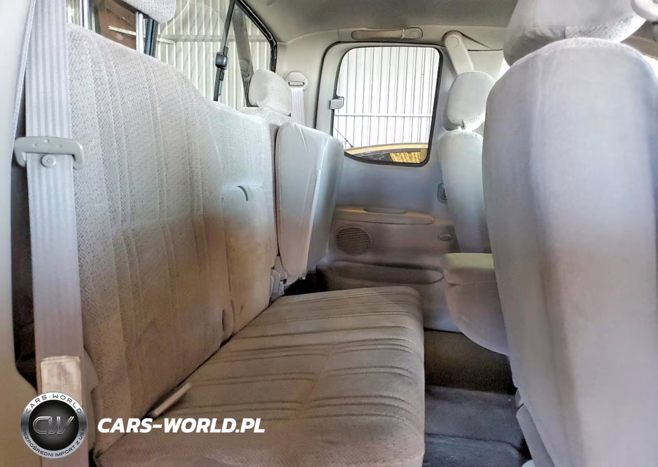 2000 Toyota Tundra Sr5 VIN:5TBRT3411YS105862 - 10