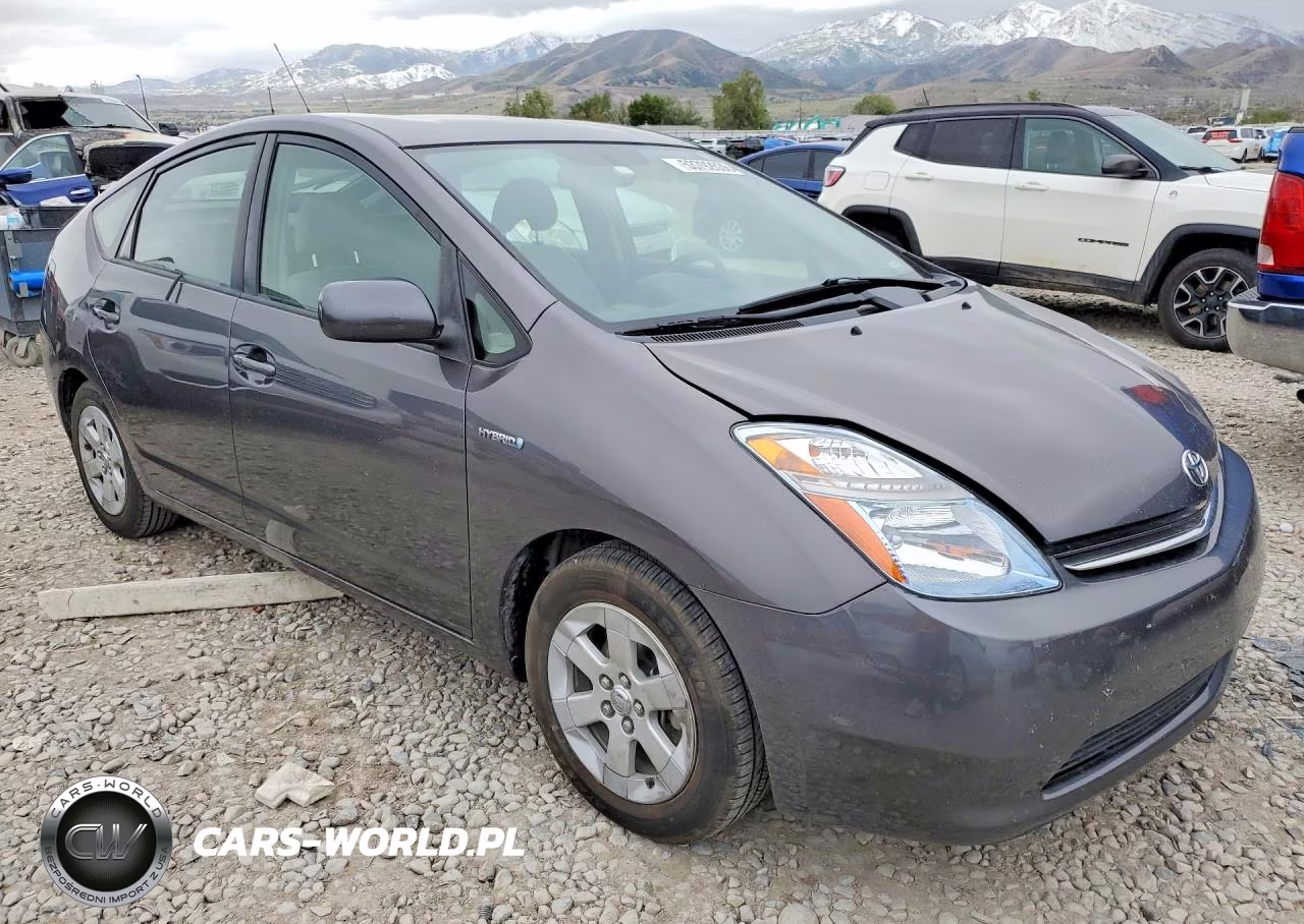 2007 Toyota Prius Base VIN:JTDKB20U573232958 - 4