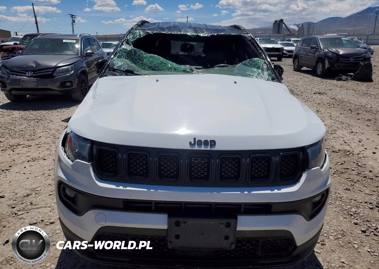 2023 Jeep Compass Latitude VIN:3C4NJDBN0PT521719 - 5