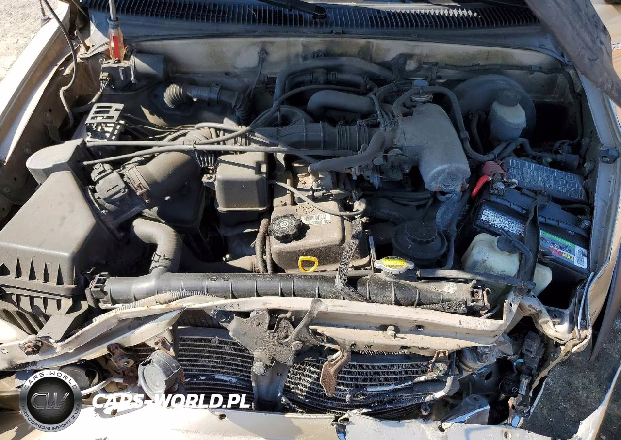 2004 Toyota Tacoma Xtracab VIN:5TEWM72N64Z461113 - 11