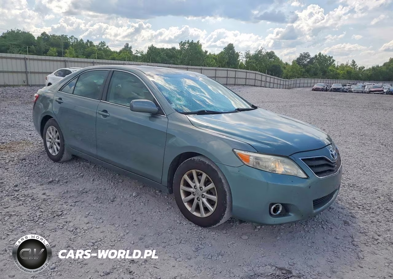 2010 Toyota Camry Xle VIN:4T1BF3EK1AU574115 - 4