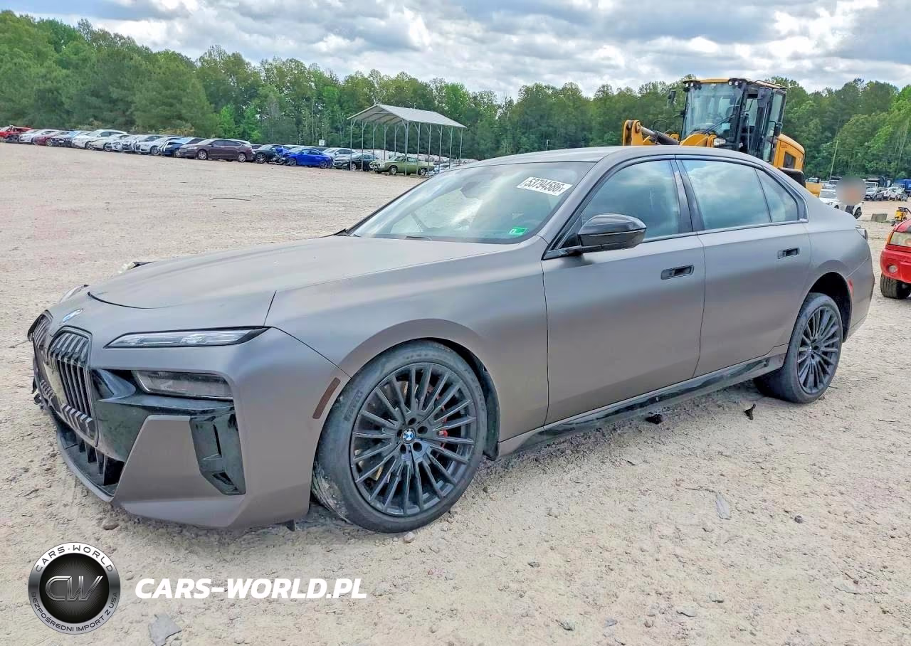 2024 BMW 760 Xi – zdjęcie 1 z 12
