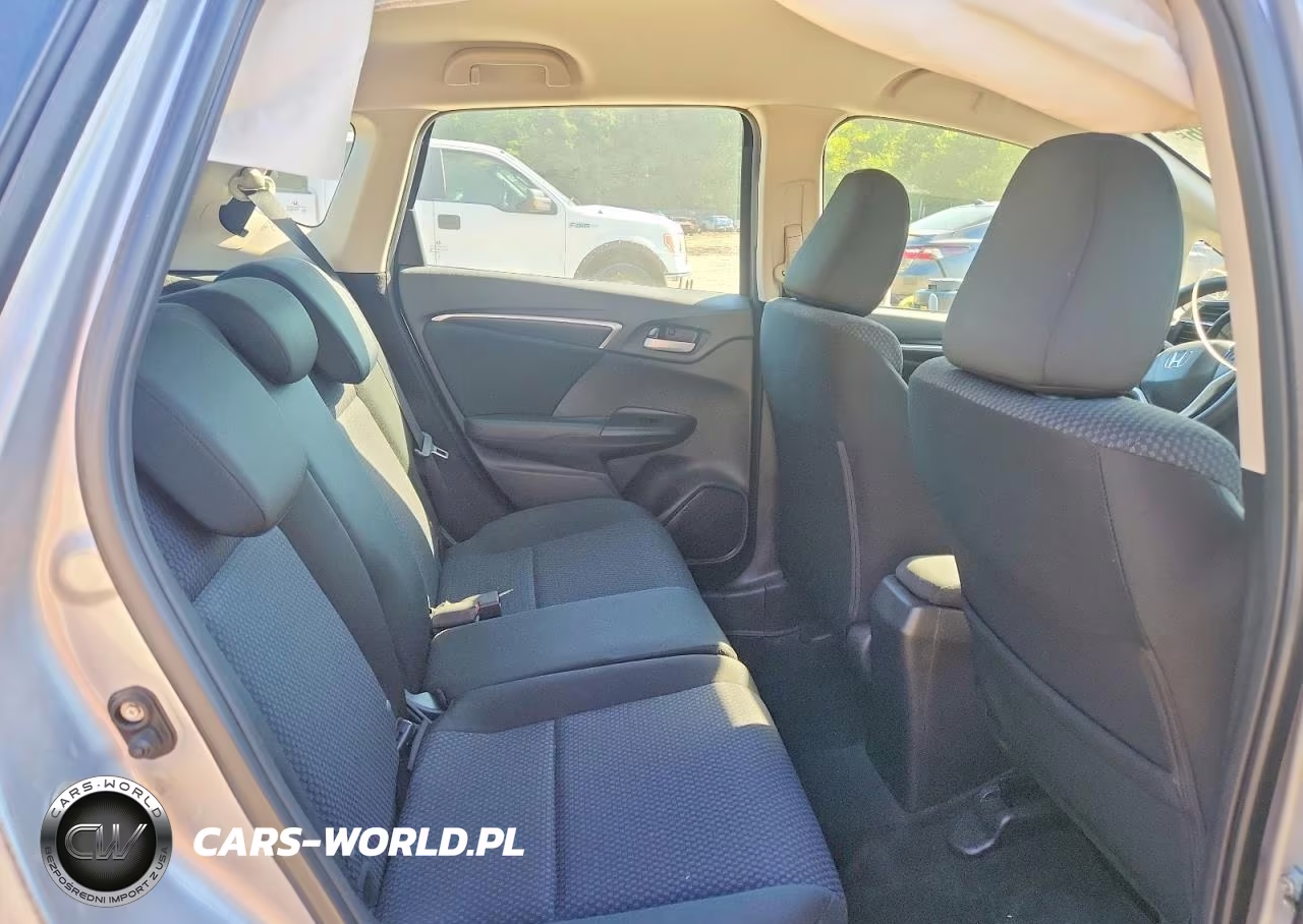 2018 Honda Fit Lx VIN:3HGGK5H43JM732717 - 10