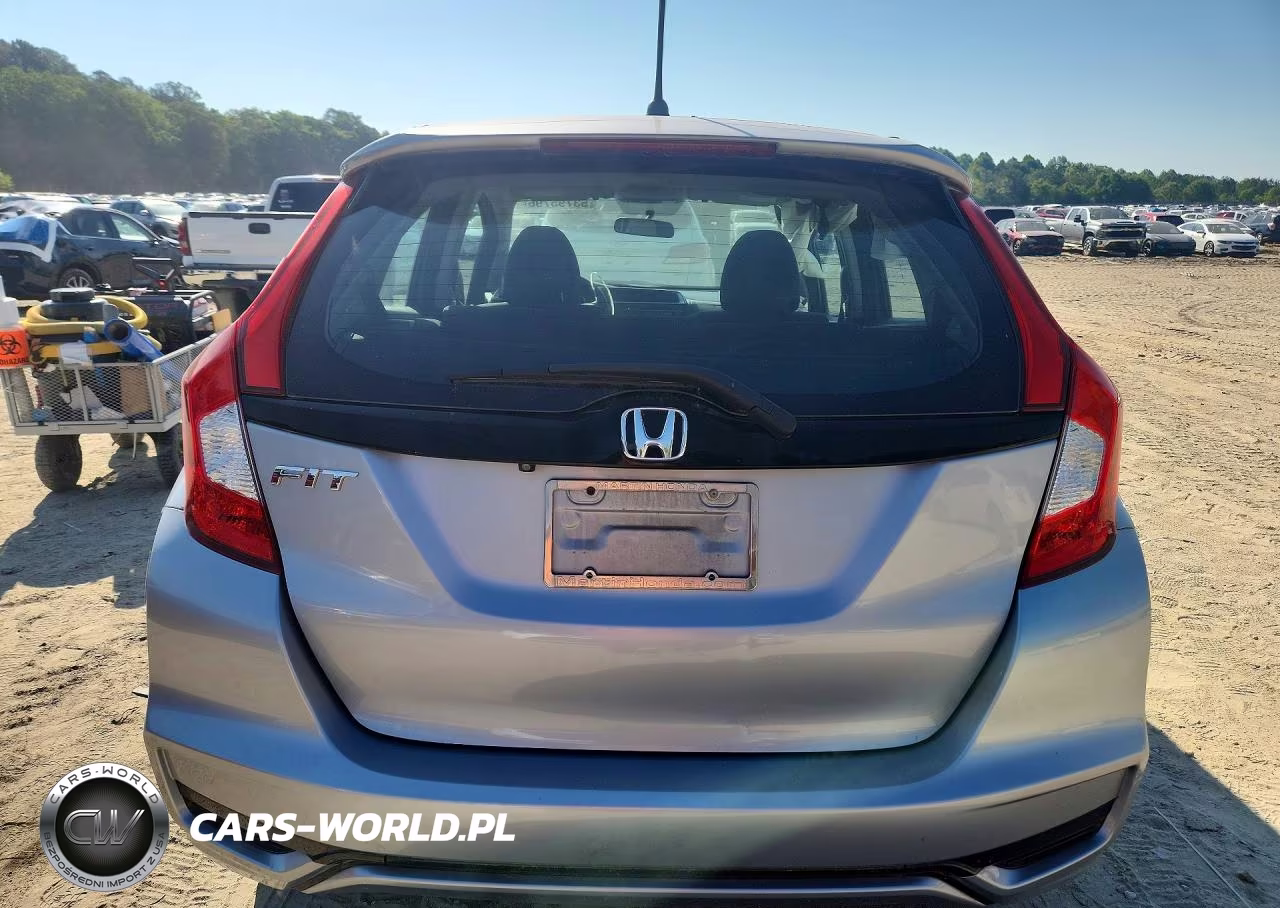 2018 Honda Fit Lx VIN:3HGGK5H43JM732717 - 6