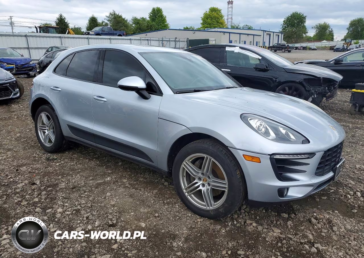 2017 Porsche Macan VIN:WP1AA2A52HLB01766 - 4