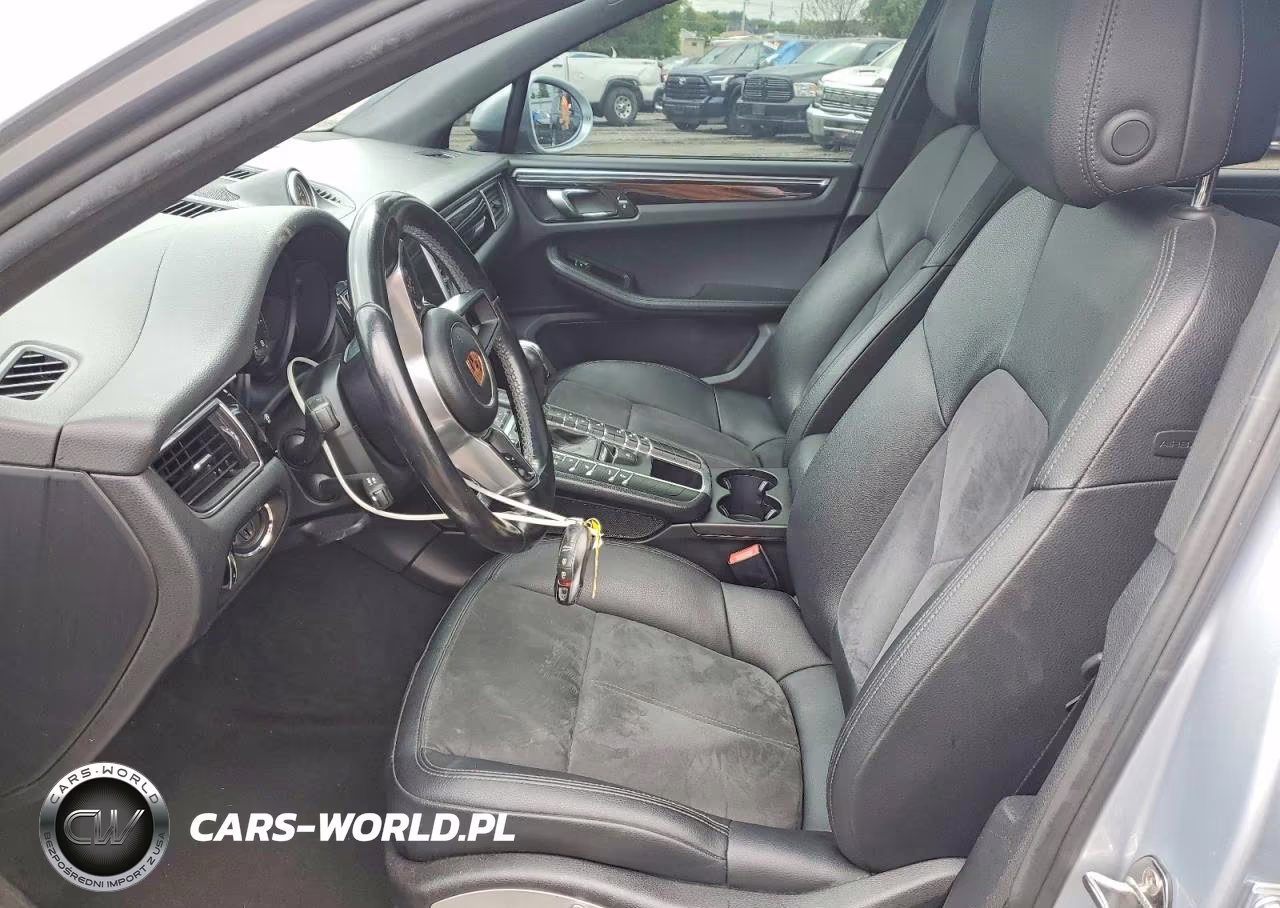 2017 Porsche Macan VIN:WP1AA2A52HLB01766 - 7