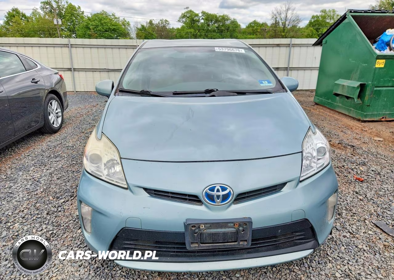 2014 Toyota Prius Two VIN:JTDKN3DU7E1838973 - 5