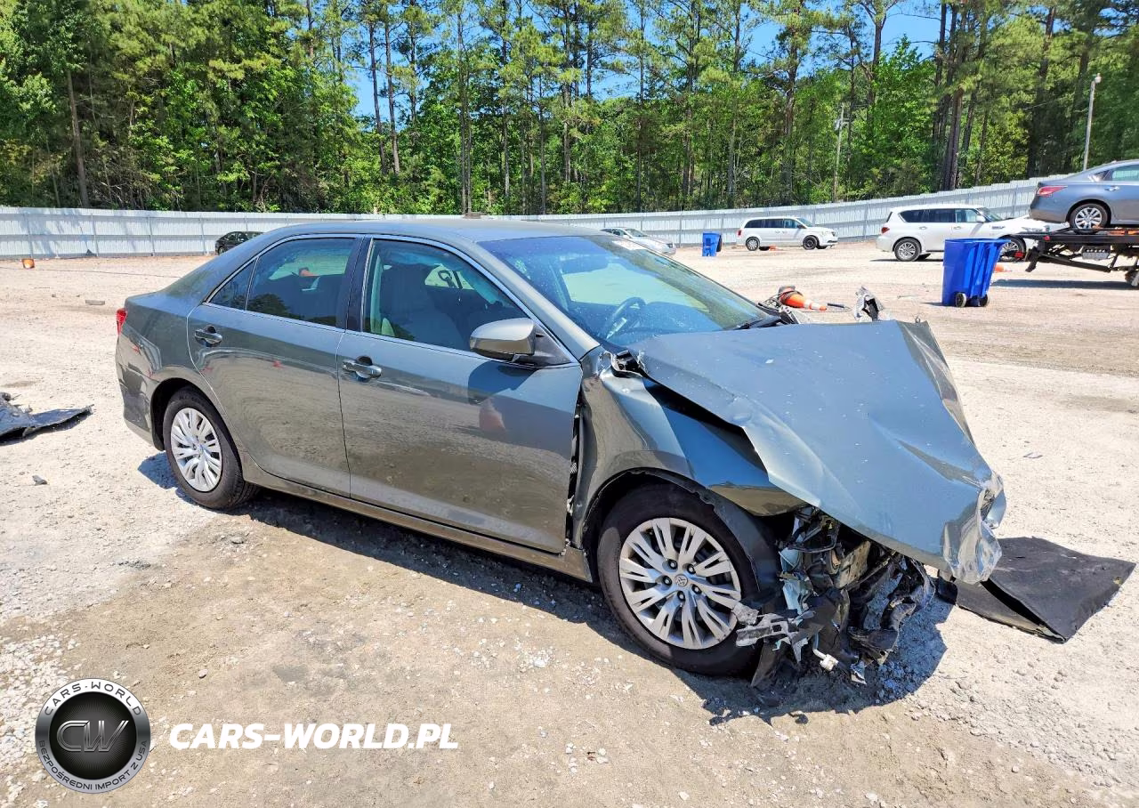 2014 Toyota Camry L VIN:4T1BF1FK0EU855167 - 4