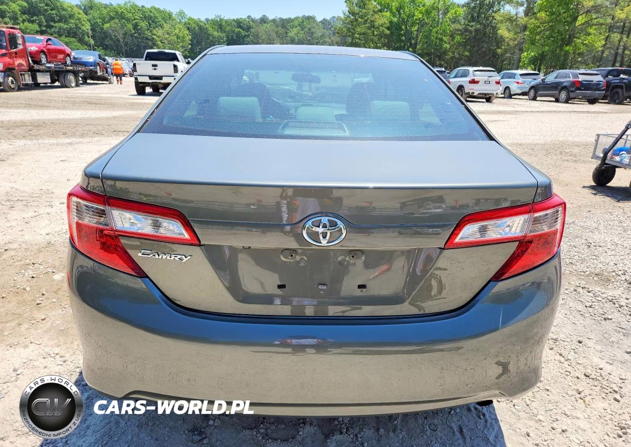 2014 Toyota Camry L VIN:4T1BF1FK0EU855167 - 6