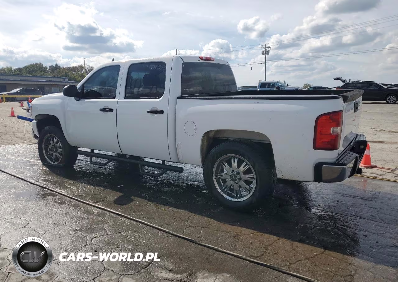 2008 Chevrolet Silverado C1500 VIN:3GCEC13J68G241561 - 2