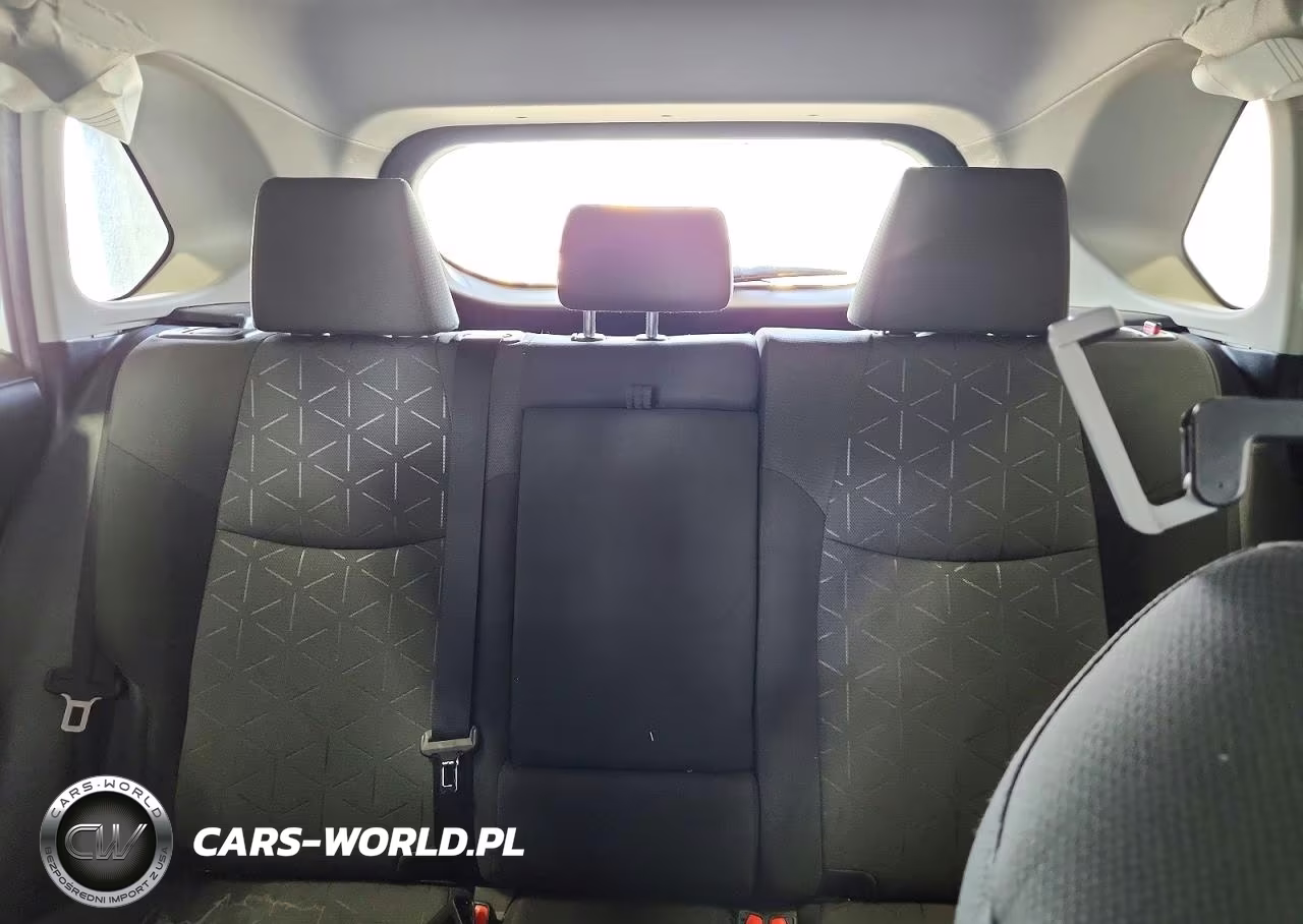 2021 Toyota Rav4 Hybrid Xle VIN:4T3RWRFV7MU012970 - 10