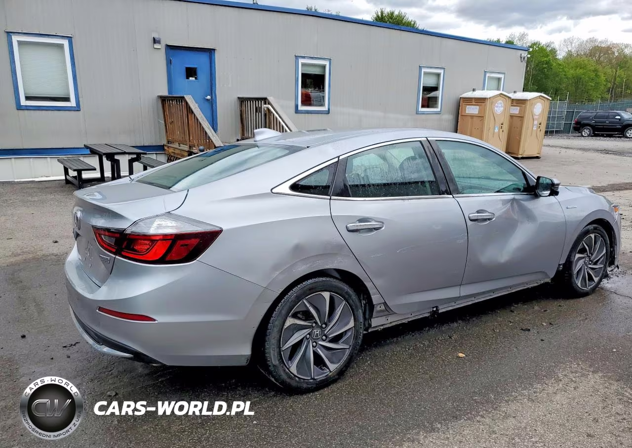 2019 Honda Insight Touring VIN:19XZE4F93KE001028 - 3