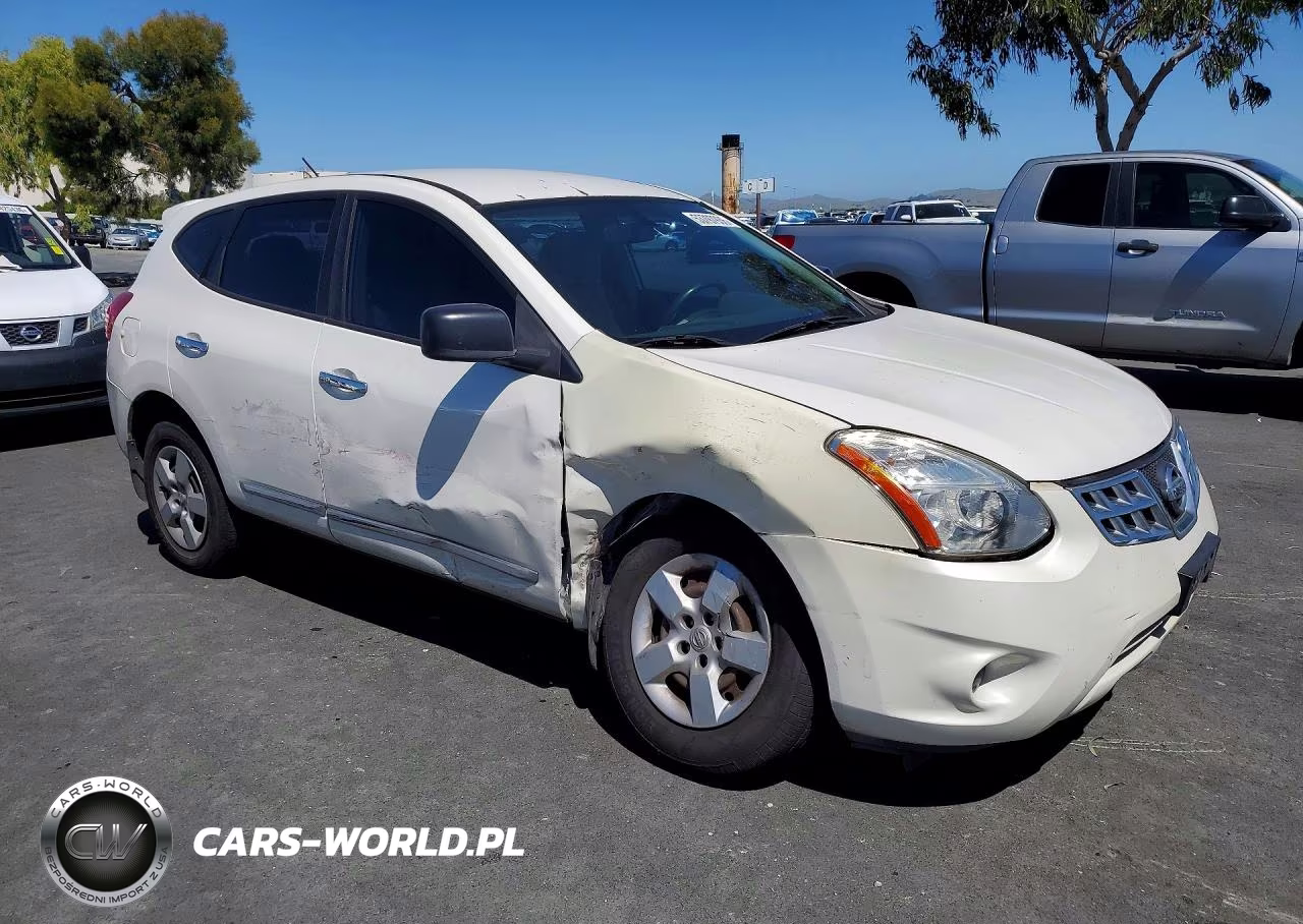 2011 Nissan Rogue S VIN:JN8AS5MT5BW153686 - 4