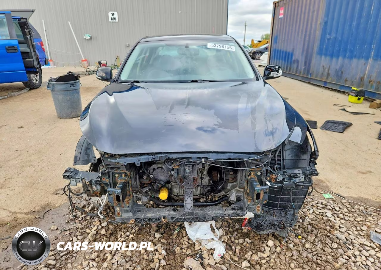 2015 Infiniti Q50 Premium VIN:JN1BV7AR9FM417735 - 5