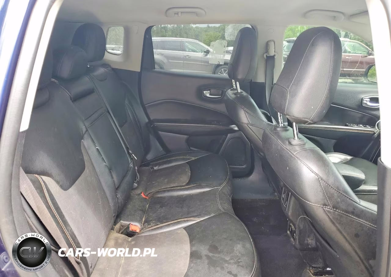 2019 Jeep Compass Latitude VIN:3C4NJDBB3KT839316 - 11