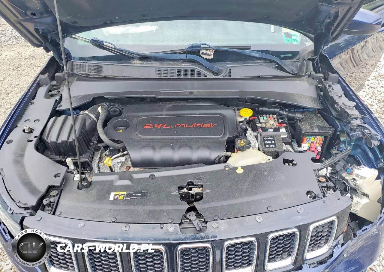 2019 Jeep Compass Latitude VIN:3C4NJDBB3KT839316 - 12
