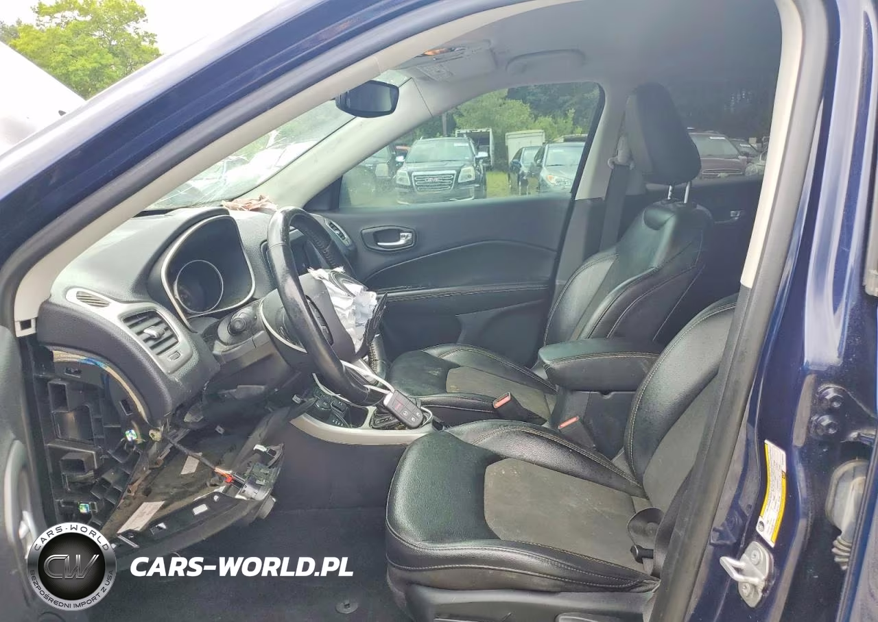 2019 Jeep Compass Latitude VIN:3C4NJDBB3KT839316 - 7