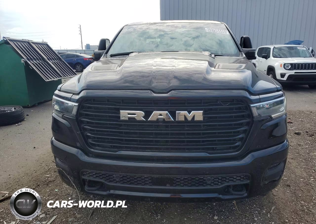 2025 Ram 1500 Laramie VIN:1C6SRFJPXSN550316 - 5