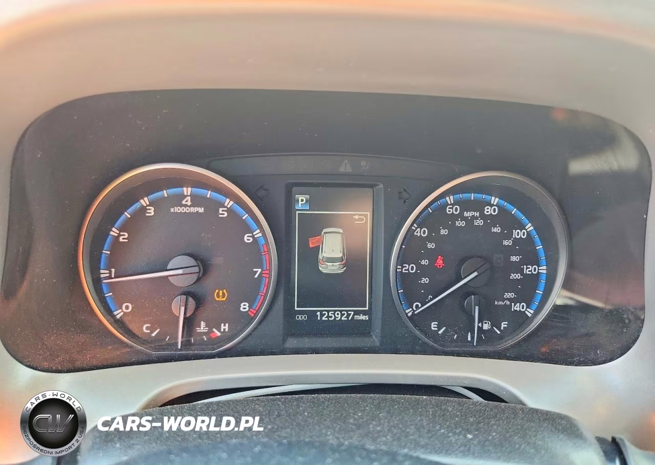 2018 Toyota Rav4 VIN:2T3RFREV8JW706080 - 9