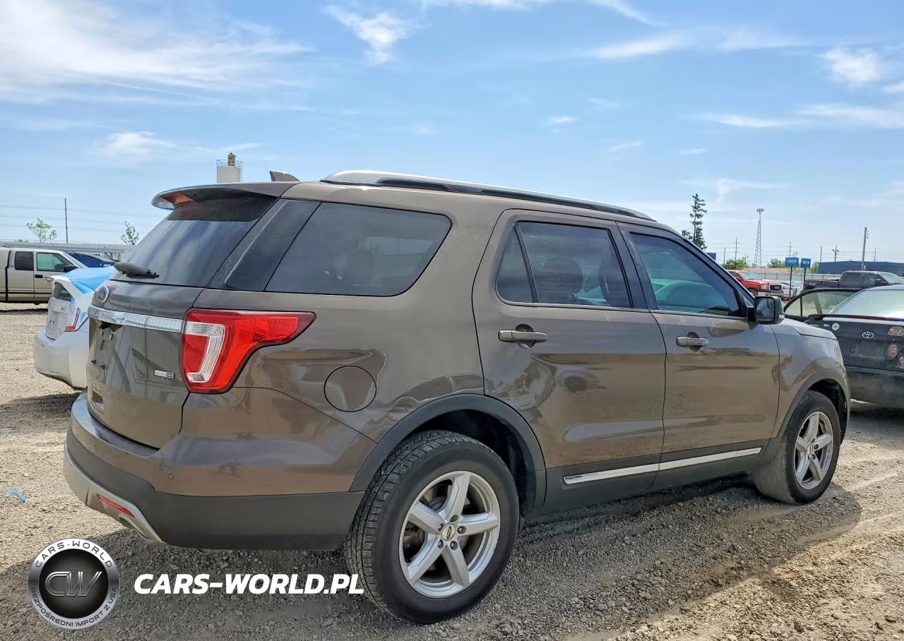 2016 Ford Explorer Xlt VIN:1FM5K8D80GGA01127 - 3