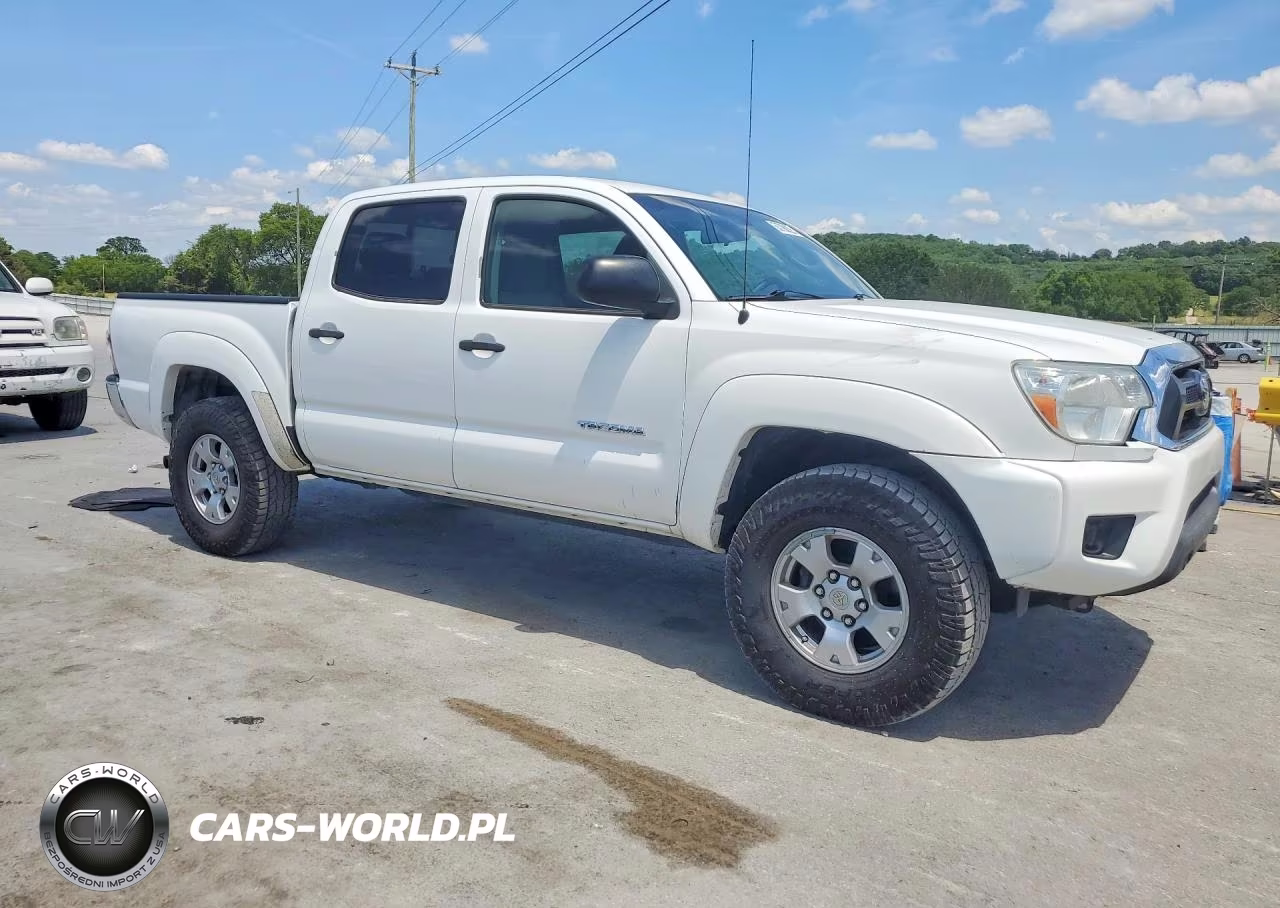 2015 Toyota Tacoma Double Cab Prerunner VIN:5TFJX4GN2FX050133 - 4