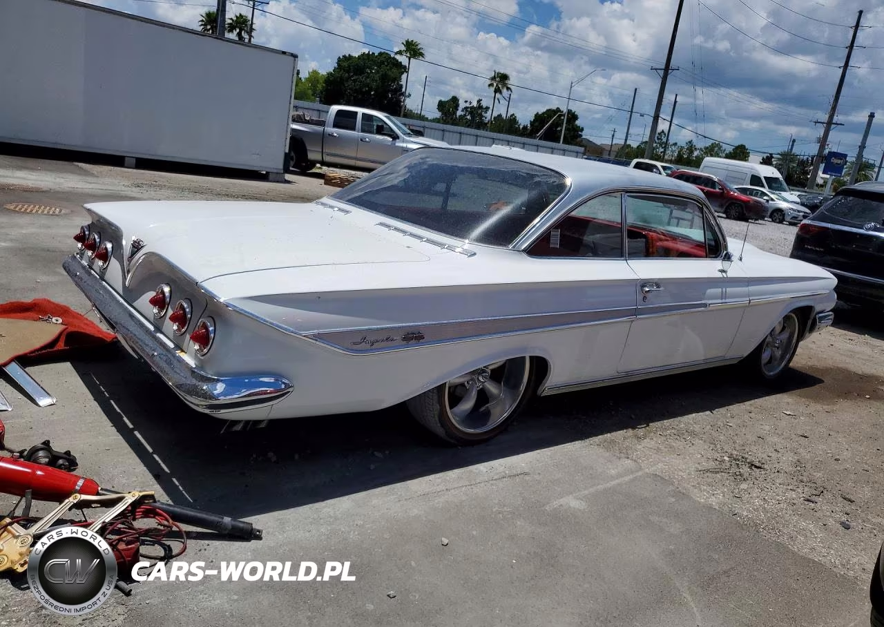 1961 Chevrolet Impala Ss VIN:11737L153934 - 3