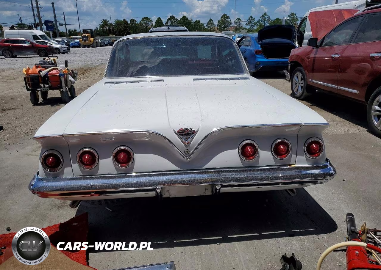 1961 Chevrolet Impala Ss VIN:11737L153934 - 6