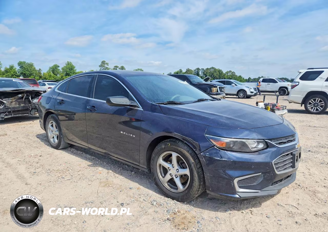 2017 Chevrolet Malibu Ls VIN:1G1ZB5ST0HF258655 - 4