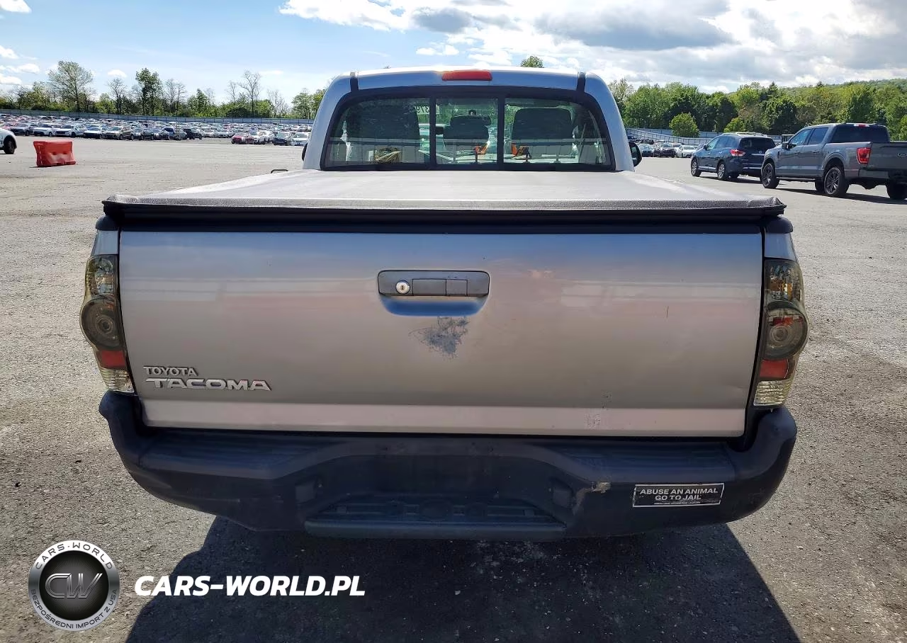 2014 Toyota Tacoma Base VIN:5TFNX4CN7EX035889 - 6