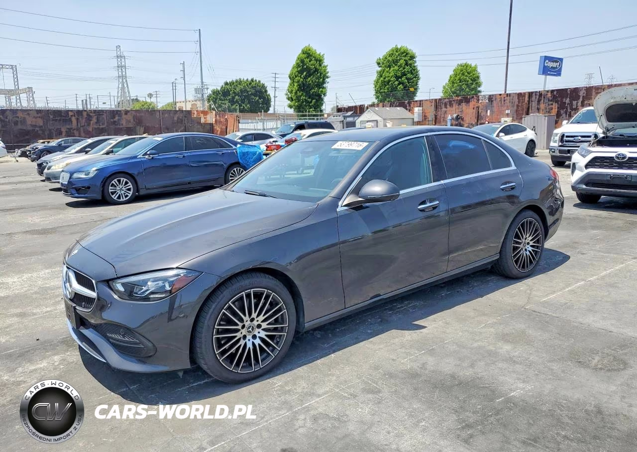 2023 Mercedes-Benz C 300 – zdjęcie 1 z 12