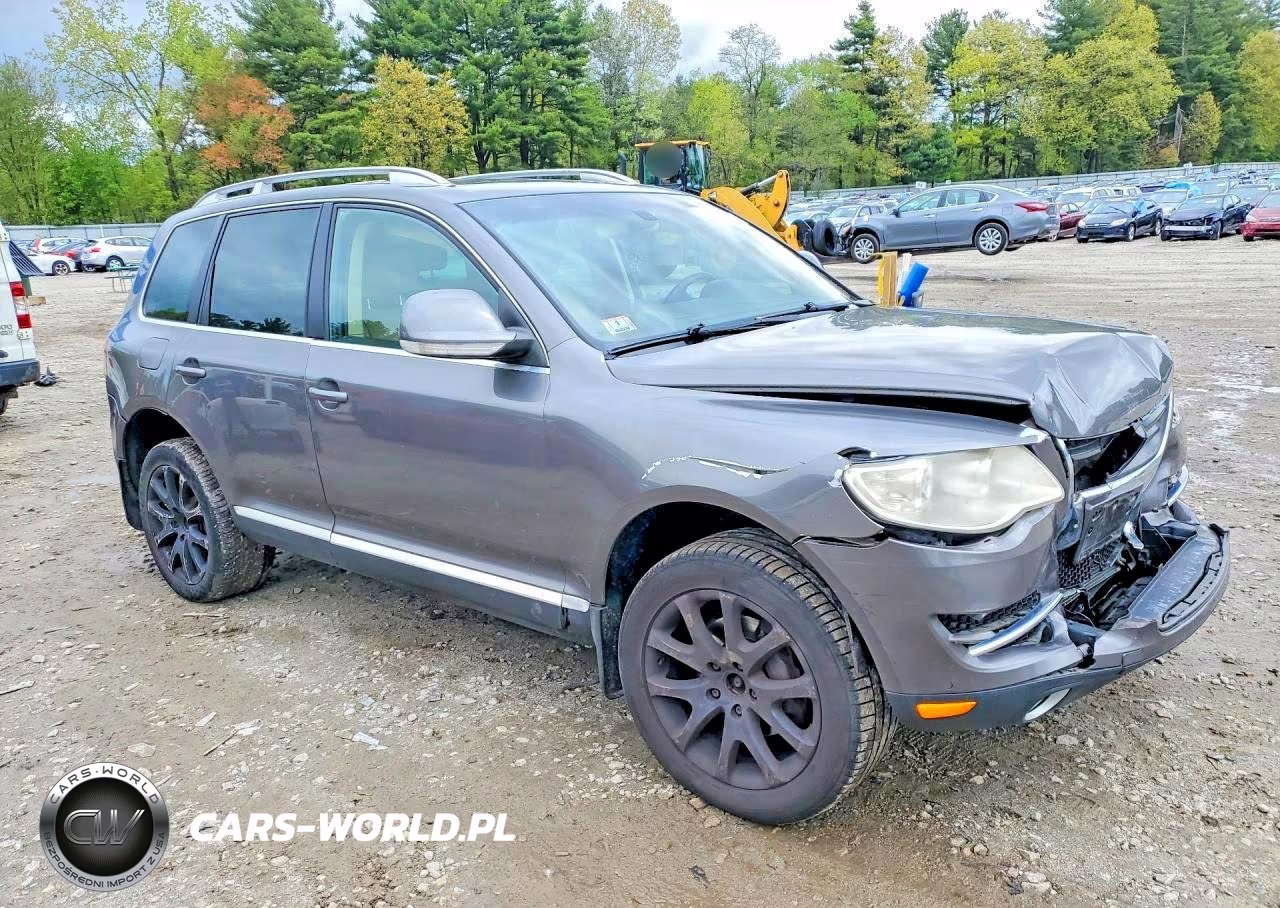 2009 Volkswagen Touareg 2 V6 VIN:WVGBE77L49D024418 - 4