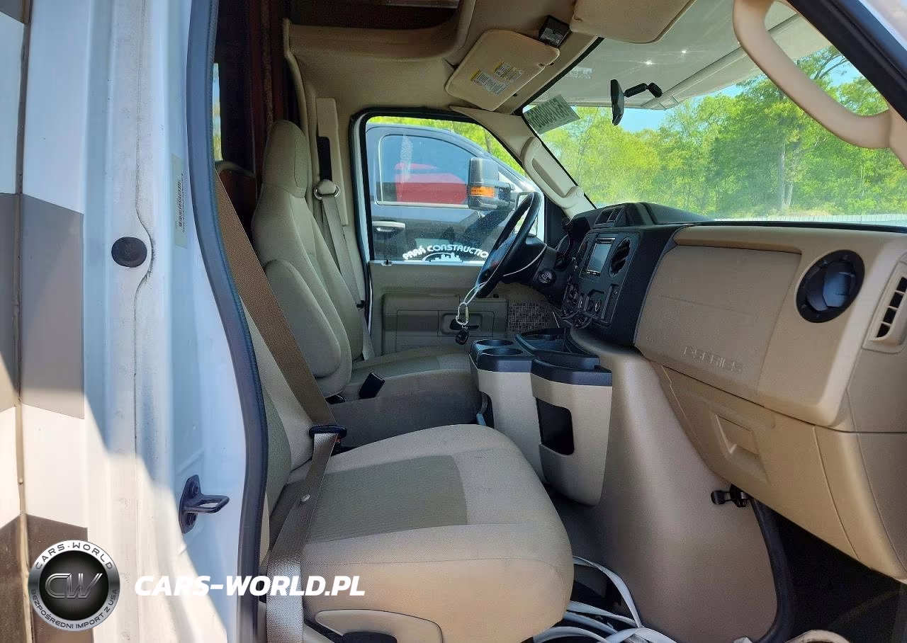 2013 Ford Econoline E450 Super Duty Cutaway Van VIN:1FDXE4FS4DDB19034 - 5