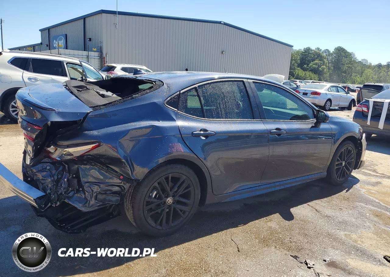 2026 Toyota Camry Se VIN:4T1DAACK7TU715965 - 3